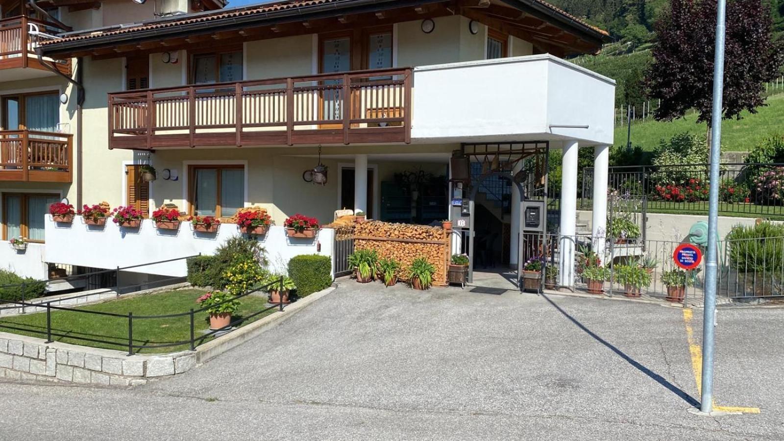 Mansarda Con Giardino Val Di Sole Trentino Apartment Terzolas Exterior photo